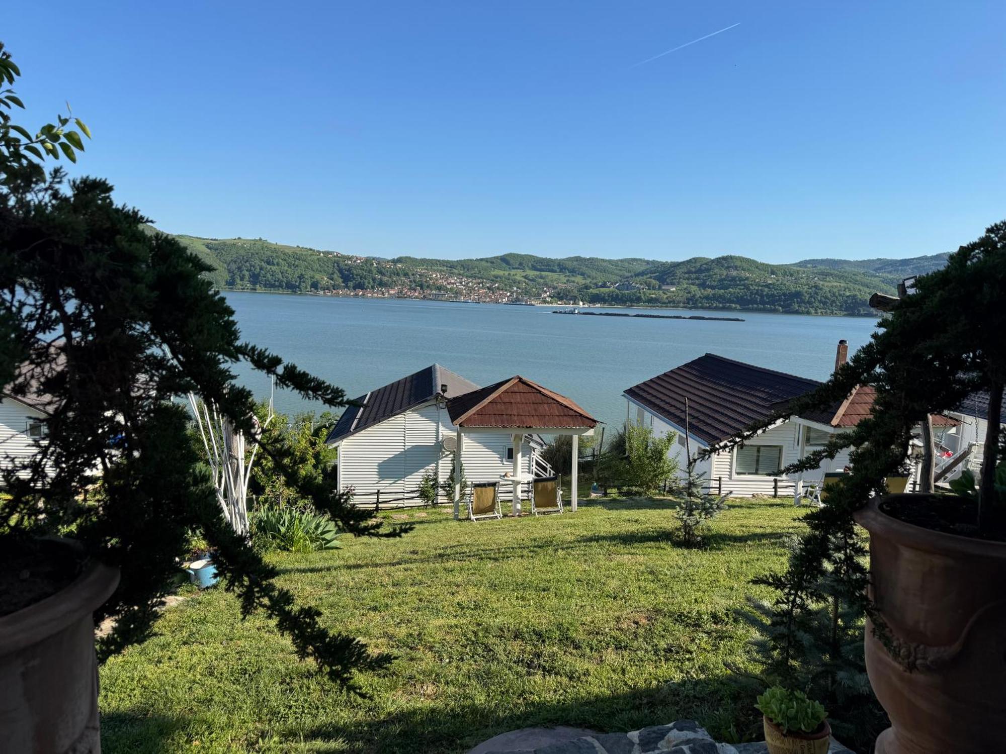 Dream Tricule Villa Svinita Bagian luar foto