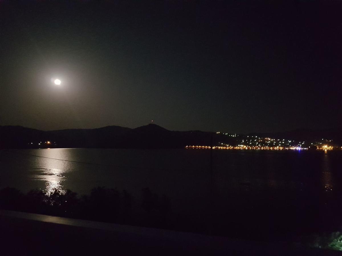 Dream Tricule Villa Svinita Bagian luar foto